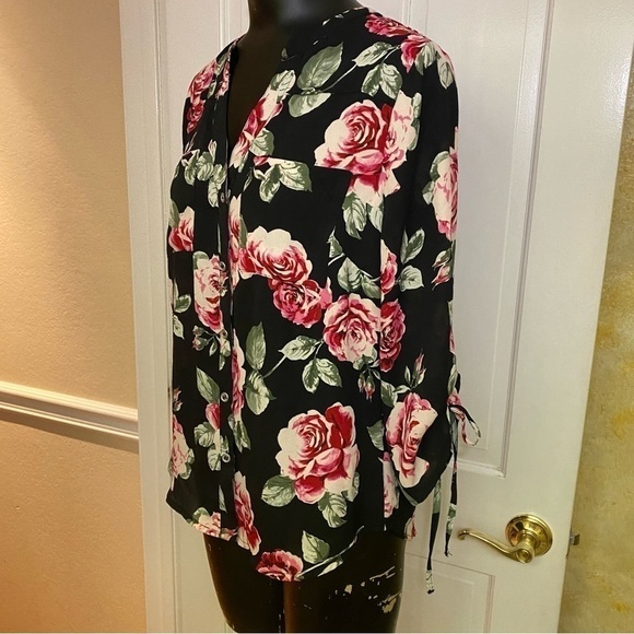 NEW NY&C Red Floral Print Black Tunic Top Blouse - Picture 4 of 7